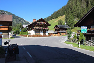 Etappenstart in Maria Hilf, Blick auf die Ostrampe zum Staller Sattel