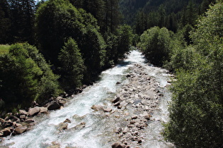 … und Blick flussabwärts