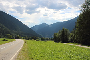 Antholzer Tal, Blick talabwärts Richtung Antholz-Mittertal …