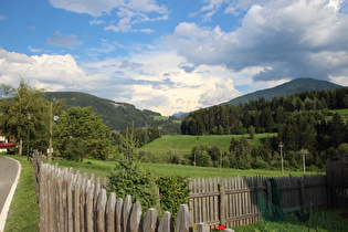 … und Blick ins Pustertal nach Osten