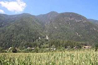 in Gais, Blick auf Schloss Neuhaus