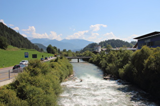 … Blick flussabwärts …