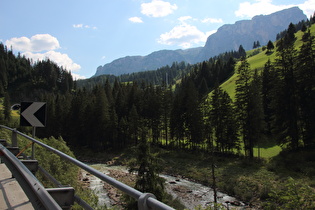 Einfahrt in die Talstufe, Blick talaufwärts