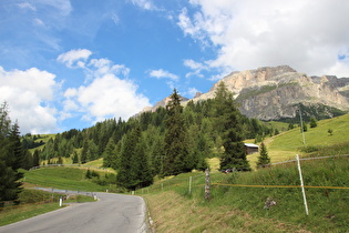 Blick auf Ostrampe und Gruppo del Sella