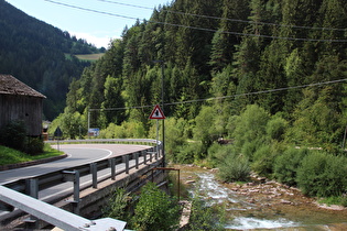 … und Blick flussabwärts