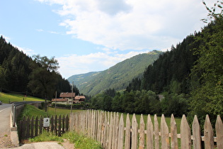 am unteren Ende von Birchabruck, Blick talabwärts