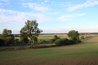 … und Blick nach Norden in die Norddeutsche Tiefebene