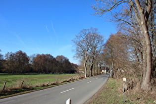 Rumohrtal am Ortsausgang von Holzminden, Blick Richtung Köterberg