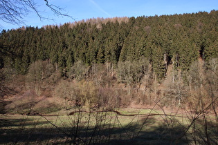 … und Blick auf Mäander der Holzminde