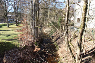 die Holzminde in Neuhaus, Blick flussabwärts