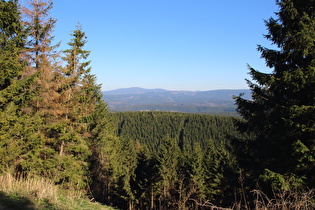 … und Blick auf Brocken, Torfhaus und Wurmberg