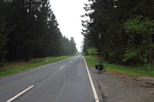 "Dach der Tour": Große Blöße / L549; Blick nach Westen …