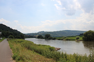 etwas weiter, Blick flussaufwärts …