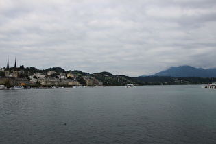 Blick über den Vierwaldstättersee nach Norden