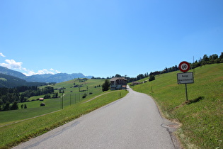 Rengg, nördlicher Ortseingang, Blick nach Süden