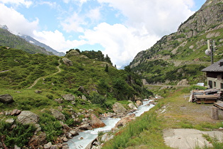 … und Blick flussabwärts