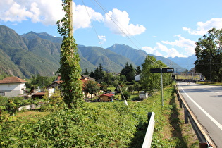 in Domodossola, Blick ins Val d’Ossola talabwärts …