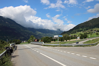 … und Blick ins Rhonetal talaufwärts