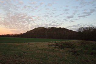 zwischen Benthe und Empelde, Blick zum "Monte Kali" (Kalihalde Empelde)