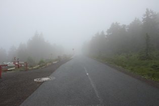 … und Blick Straße bergauf