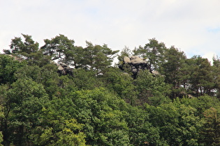 6. Zoom auf Felsformationen in der Teufelsmauer von West nach Ost