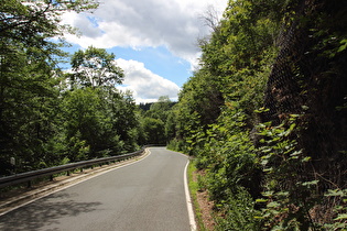 Abfahrt nach Treseburg, als Bergstraße trassiert