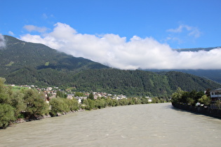 … und Blick flussabwärts