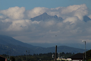 Zoom in die Stubaier Alpen