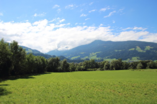 Blick vom Inn-Radweg ins Weerbachtal