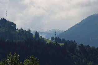 Zoom in die Tuxer Alpen