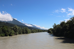 … und Blick flussabwärts