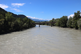 … und Blick flussaufwärts