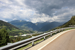 etwas weiter oben, Blick in das Sterzinger Becken