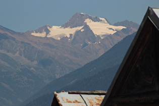 Zoom auf die Schwemser Spitze mit Schwemser Ferner, davor die Südliche Schwemser Spitze