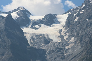 Zoom auf v. l. n. r. Kleine Schneeglocke und Trafoier Joch, darunter der Trafoier Ferner