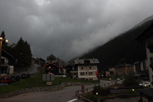 nasse Abendstimmung in Santa Caterina Valfurva