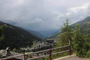 über das Valcamonica aufziehender Regen