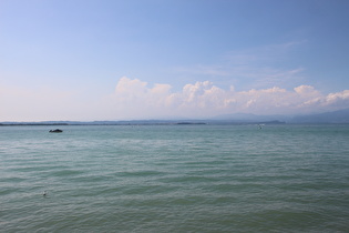 … Blick auf Sirmione Centro Storico, …