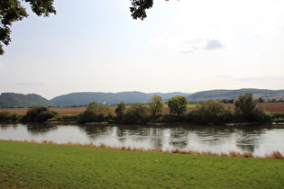 etwas weiter, Blick talaufwärts Richtung Bodenwerder