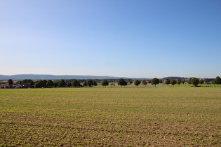 … und Blick zum Nordteil des Deisters und zum Stemmer Berg