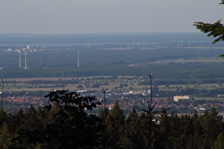 Zoom über Barsinghausen auf das Steinhuder Meer