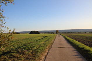 … und Blick nach Süden zum Deister