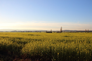 zwischen Northen und Everloh, Blick auf Deister und Stemmer Berg …