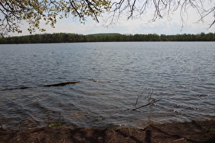 Blick über den Altwarmbüchener See auf den Monte Müllo