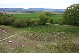 Gehrdener Berg, oberhalb der Mergelkuhle, Blick zum Deister