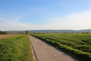 … Blick nach Süden zum Deister …