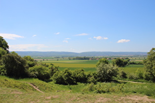 Gehrdener Berg, oberhalb der Mergelkuhle, Blick zum Deister …