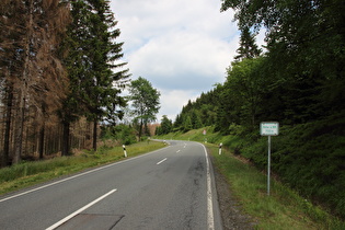 auf 700 m ü.NHN, Blick bergauf