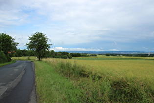 zwischen Hoya-Hägerhof und Jühnde, Blick nach Nordosten …