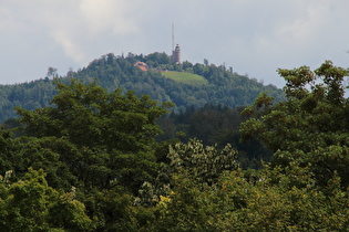 Zoom auf den Gipfel mit dem Merkurturm